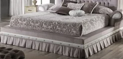 Letto classico con giroletto Letto elisabetta velluto maxi   a prezzo scontato^Md work