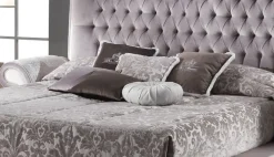 Letto classico con giroletto Letto elisabetta velluto maxi   a prezzo scontato^Md work