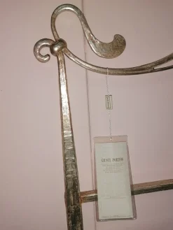 Hot Letto classico con pediera Myrtus a prezzo ribassato Letti