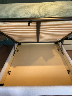 Bolzan Letto design con contenitore Iorca a prezzo scontato- Letti