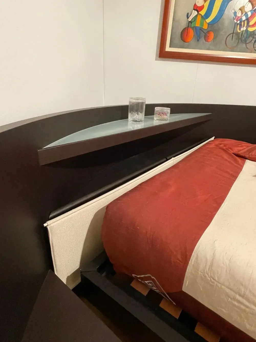 Fimes Letto design con giroletto Zenith a prezzo ribassato- Letti