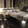 Discount Letto design con piedini Vele_bed a prezzo ribassato Letti