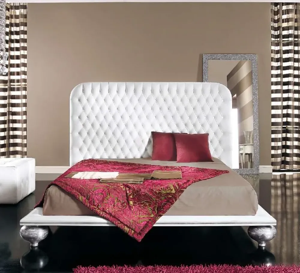 Artigianale Letto design con piedini Modello milano-roma a prezzo ribassato- Letti