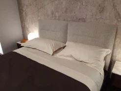 Conte Letto design con piedini Kensington a prezzo scontato- Letti