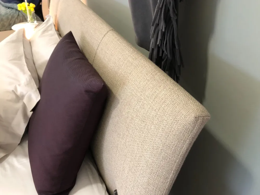 Molteni & C Letto design Nick con uno sconto del 50%- Letti