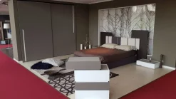 Tomasella Letto design diagonal contenitore con un ribasso del 40%- Letti