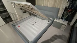 Samoa Letto imbottito con contenitore Cut  a prezzo scontato- Letti