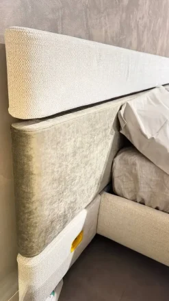 Letto imbottito con contenitore Infinito  a prezzo ribassato^Twils Online