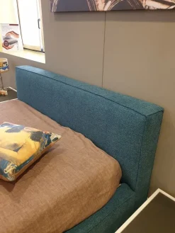 Excò Letto imbottito con contenitore Zoom  a prezzo ribassato- Letti