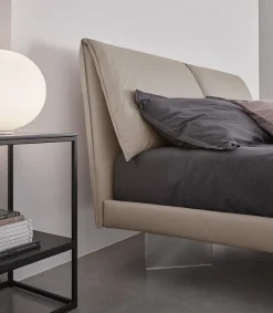 Best Letto imbottito con gambe Mtre letto in pelle  a prezzo scontato Letti