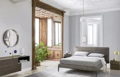 Best Letto imbottito con gambe Gaston   a prezzo scontato Letti