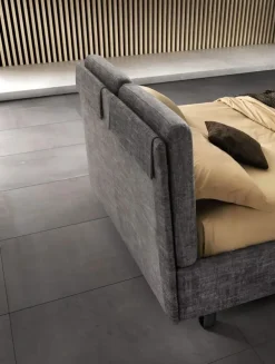 Samoa Letto imbottito con giroletto Form compatto  a prezzo scontato- Letti