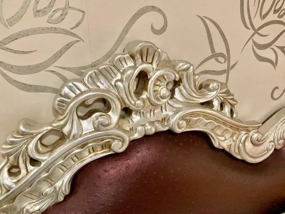 Di Liddo & Perego Letto imbottito con giroletto Chic a prezzo ribassato- Letti