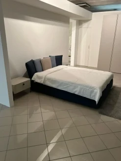 Sale Letto imbottito con giroletto Ninfea a prezzo ribassato Letti