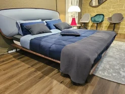Letto imbottito con giroletto Romance   a prezzo ribassato^Ozzio Discount