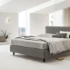 Clearance Letto imbottito con giroletto Dalia  a prezzo scontato Letti