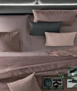 Online Letto imbottito con giroletto Monroe a prezzo ribassato Letti