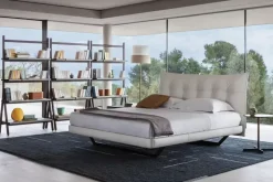 Poltrona Frau Letto imbottito con piedini Aurora tre a prezzo ribassato- Letti