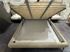 Letto imbottito modello Dress slim di scontato 34%^Novaluna Best