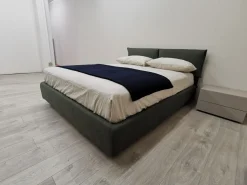 Letto imbottito modello Iorca di scontato 32%^Bolzan Outlet