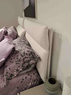 Letto imbottito modello Letto modello plio con contenitore di scontato 30%^Oggioni Outlet