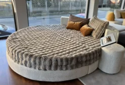 Clearance Letto imbottito modello Letto rotondo cristal high-tech tessuto di scontato 48% Letti