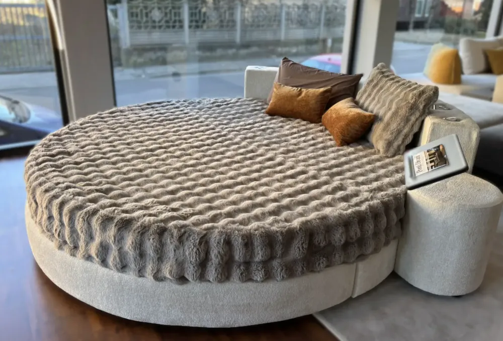 Clearance Letto imbottito modello Letto rotondo cristal high-tech tessuto di scontato 48% Letti