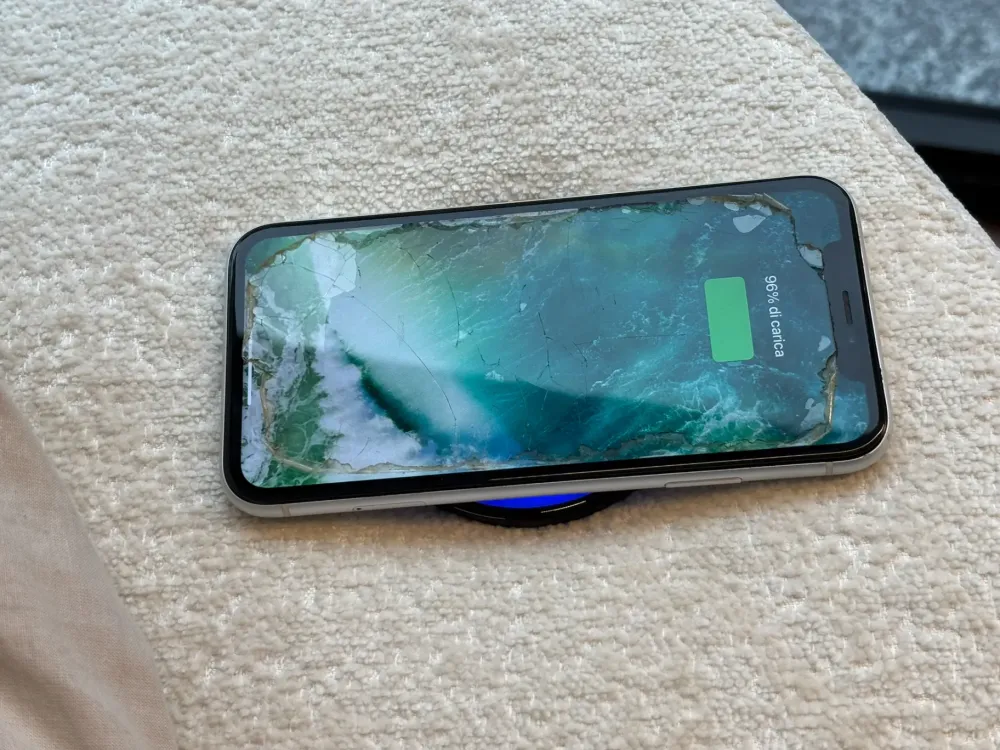 Clearance Letto imbottito modello Letto rotondo cristal high-tech tessuto di scontato 48% Letti