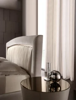 Cantori Letto imbottito modello Portofino plissè di scontato 22%- Letti