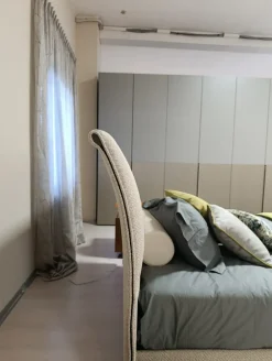 Sale Letto imbottito modello Sail di scontato 25% Letti