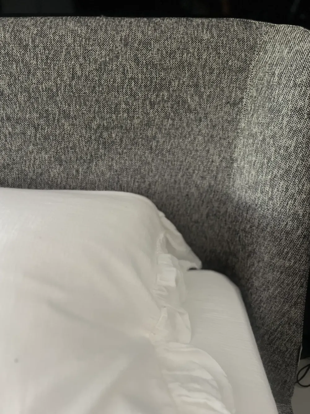 Letto imbottito modello Velvet di scontato 13%^NovaMobili New