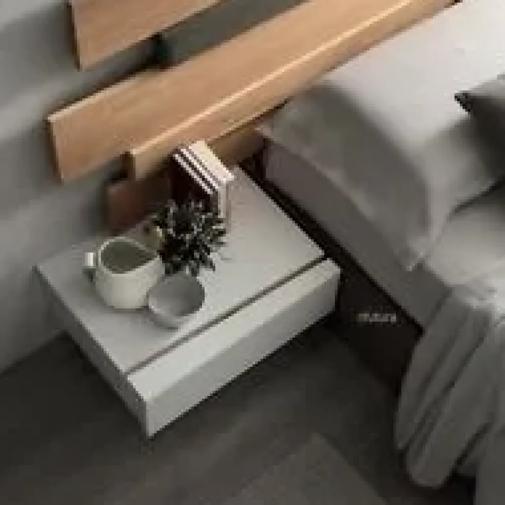 Letto in legno con gambe Scudo Maronese a prezzo ribassato^Maronese ACF Sale