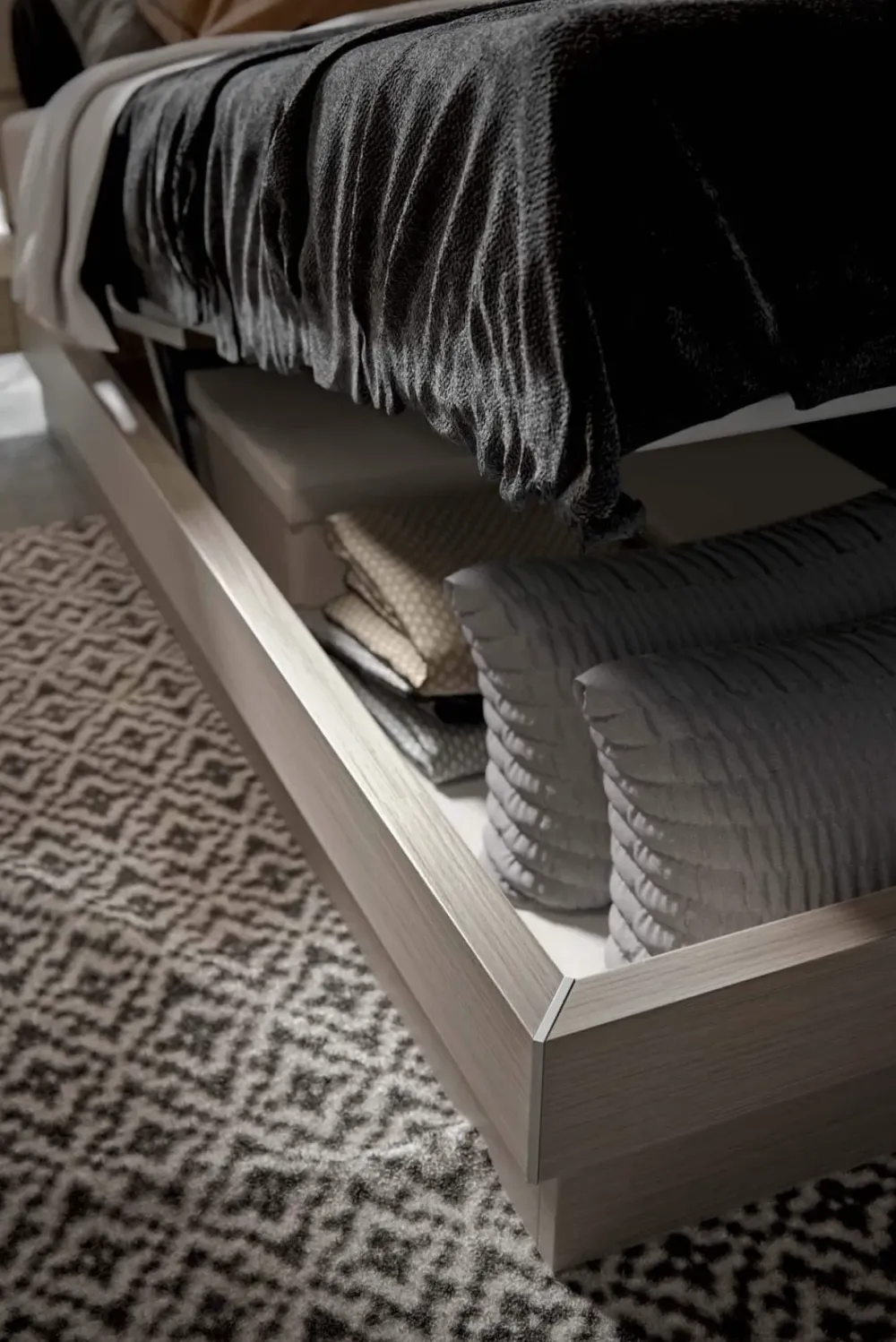 Veneran Letto in legno modello Work di scontato 30%- Letti