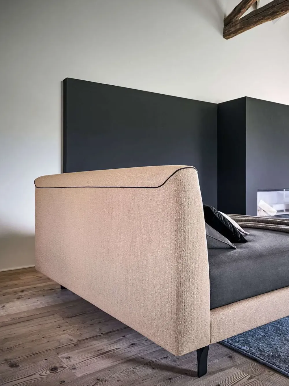 Hot Letto king size con piedini És heaven a prezzo ribassato Letti