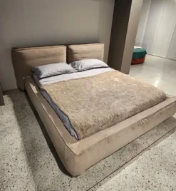 Clearance Letto king size Letto maxi in piuma con uno sconto IMPERDIBILE Letti