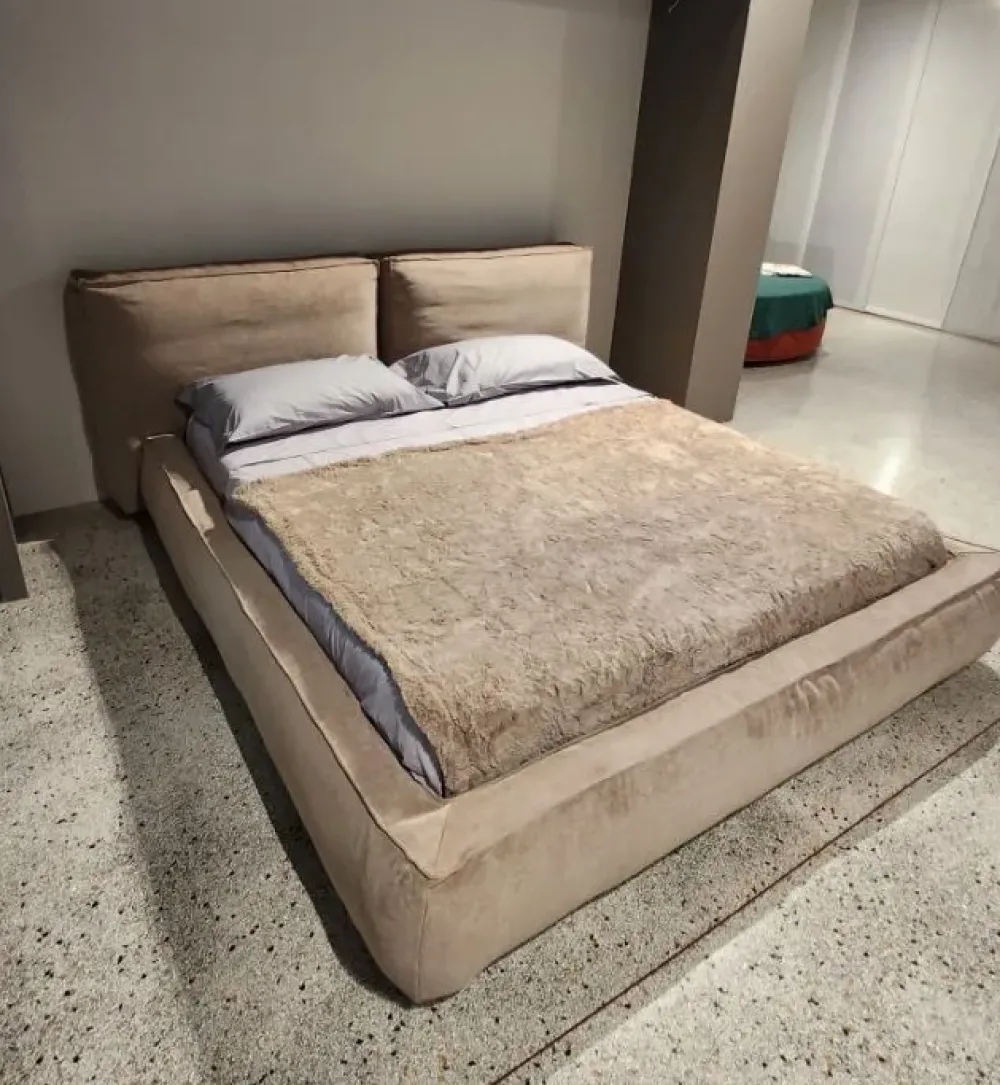 Clearance Letto king size Letto maxi in piuma con uno sconto IMPERDIBILE Letti