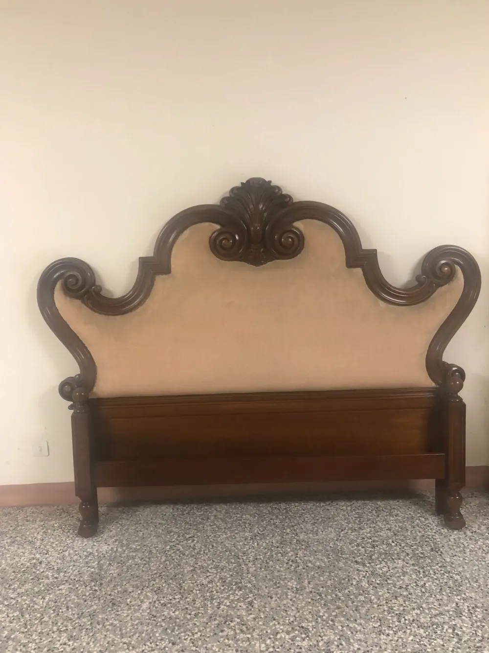 Artigianale LETTO Letto a PREZZI OUTLET- Letti