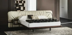 Letto Marlon matrimoniale con gambe. Prezzo speciale!^Cattelan Italia Online