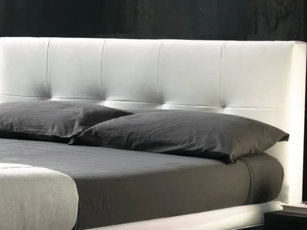 Online Letto matrimoniale Alexia con uno sconto IMPERDIBILE Letti