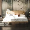 Cattelan Italia Letto matrimoniale Amadeus con gambe in legno prezioso.- Letti