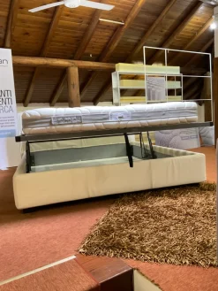 Letto matrimoniale con contenitore Ipanema   a prezzo ribassato^Le Comfort Best
