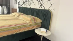 Letto matrimoniale con gambe Elysium a prezzo ribassato^Novaluna New