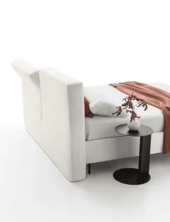 Discount Letto matrimoniale con gambe Duo a prezzo ribassato Letti