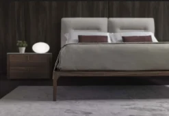 Clearance Letto matrimoniale con giroletto Kensington a prezzo scontato Letti