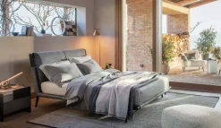 Flou Letto matrimoniale con piedini Gaudì a prezzo riservato- Letti