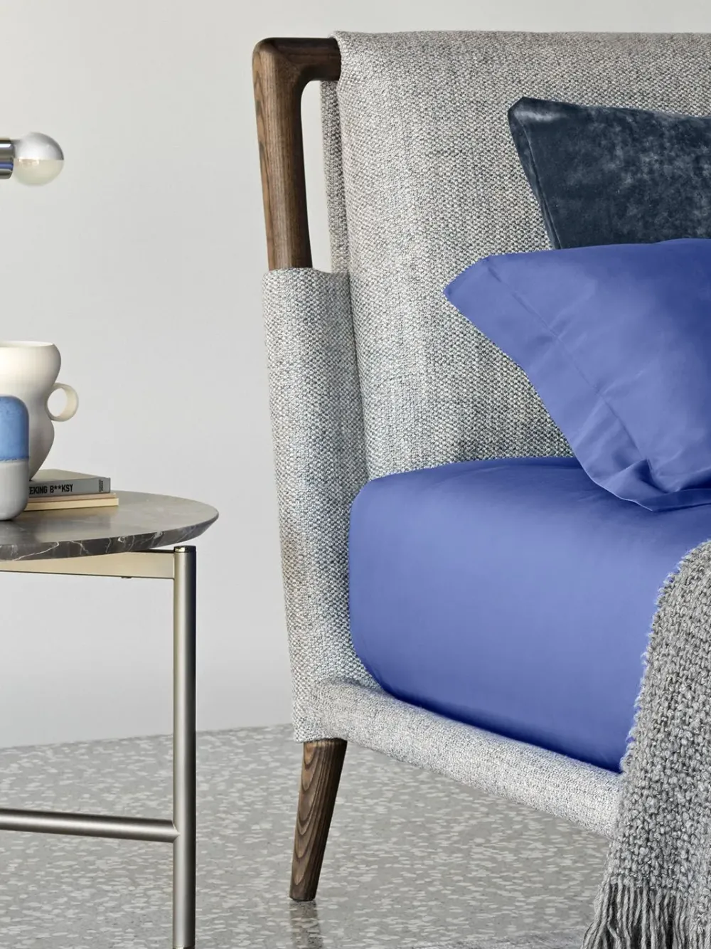 Flou Letto matrimoniale con piedini Gaudì a prezzo riservato- Letti