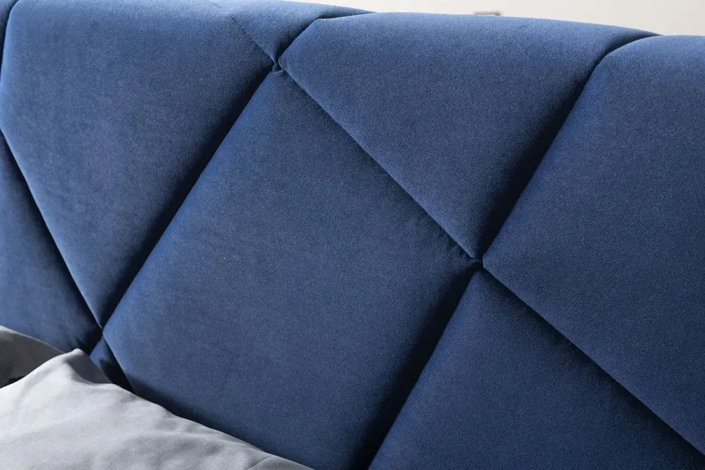 Stilfar Italia Letto matrimoniale con piedini Chiara con rete di struttura a prezzo riservato- Letti