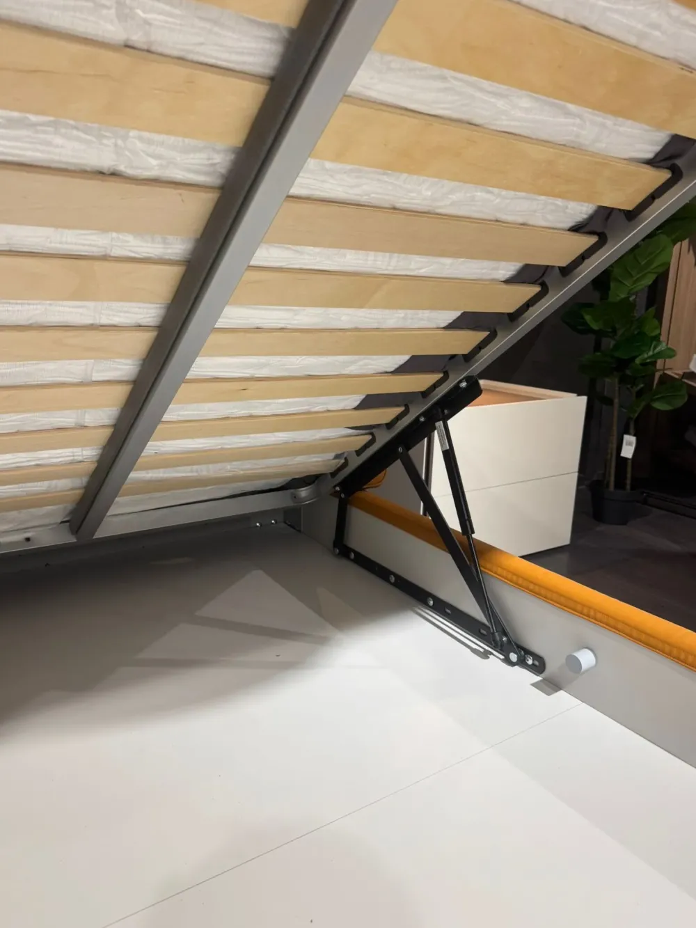 Letto matrimoniale design Origami a prezzo scontato^Novaluna Outlet