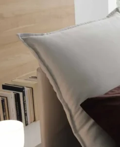 Letto matrimoniale design Zelos a prezzo scontato^Artigianale Outlet