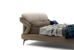 Letto matrimoniale design Arte nova a prezzo scontato Letti